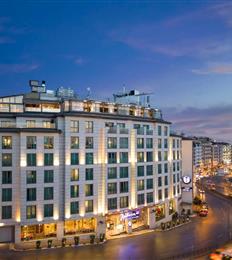 Radisson Blu Hotel Istanbul Pera 5*