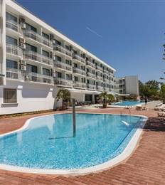Zefir Hotel 3* Zefir Hotel 3*