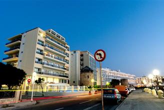 Riviera Hotel