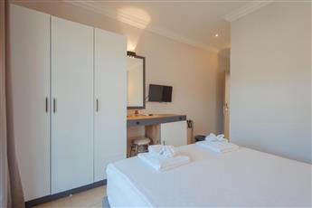 7 Brothers Hotel