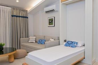 A Suite Side