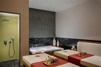 Acanthus Cennet Barut Collection