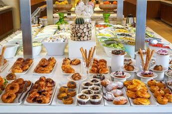 Ada Julian Marmaris 4* Adults Only 16+