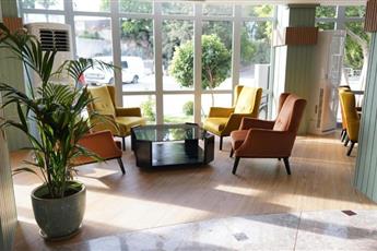 Ada Newday Resort Hotel 3*