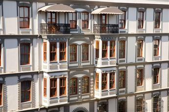 Adahan DeCamondo Pera 4*