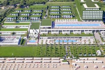 Adam & Eve 5* Adults Only 16+