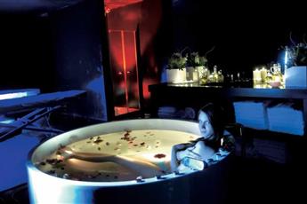 Adam & Eve 5* Adults Only 16+