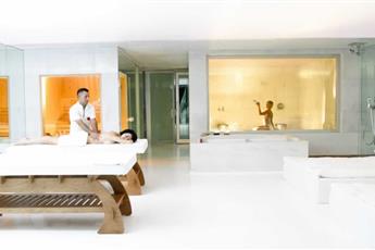 Adam & Eve 5* Adults Only 16+