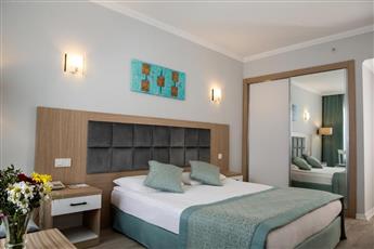 Adonis Hotel