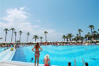 Adora Hotel & Resort 5*