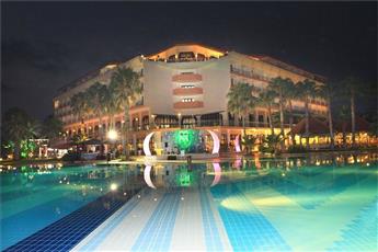 Adora Hotel & Resort 5*