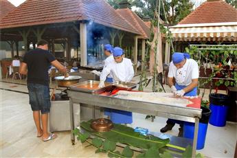 Adora Hotel & Resort 5*