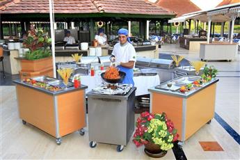 Adora Hotel & Resort 5*