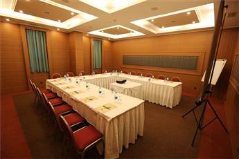 Adora Hotel & Resort 5*