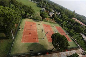 Adora Hotel & Resort 5*