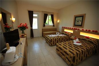 Adora Hotel & Resort 5*