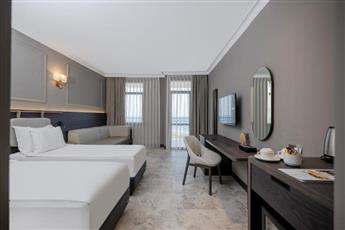 Adora Hotel & Resort