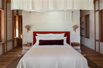 Ahama Hotel