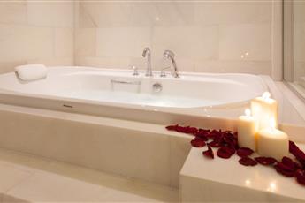 AHC AyaSofya Hotel (ex. Pierre Loti Hotel) 4*