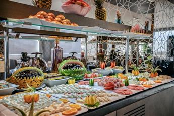 AHC Grand Bazaar Hotel 4*