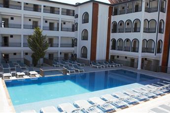 Akalia Suite Hotel & SPA 4*