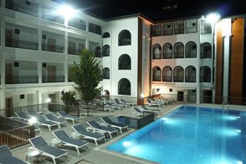Akalia Suite Hotel & SPA 4*