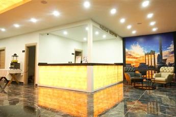 Akalia Suite Hotel & SPA 4*