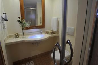 Akka Claros Hotel