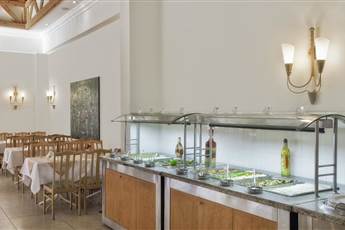 Akka Hotel Claros 4* Akka Hotel Claros 4*