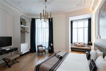 Akka Lush Taksim 4*