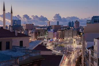 Akka Lush Taksim