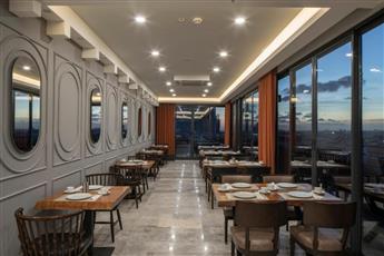 Akka Lush Taksim
