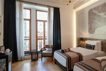Akka Lush Taksim