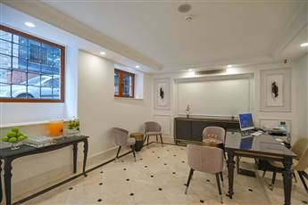 Akka Suites Taksim 3*