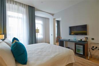 Akka Suites Taksim 3*