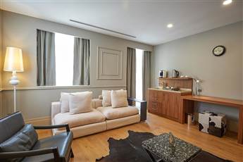 Akka Suites Taksim 3*