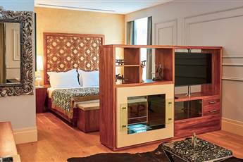 Akka Suites Taksim 3*