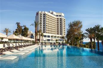 Akra Antalya 5*