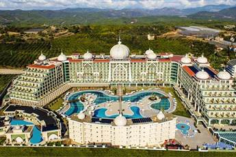 Alan Xafira Deluxe Resort & Spa 5*