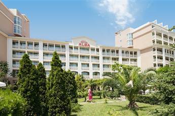 Alba Hotel 4*