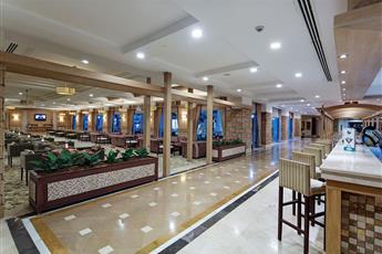 Alba Queen Hotel 5*