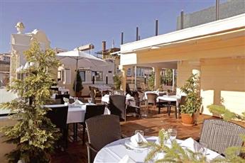 Albatros Premier Hotel 4*