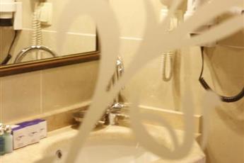 Albatros Premier Hotel 4*