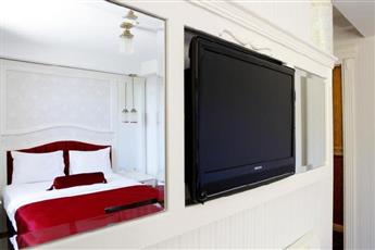 Albatros Premier Hotel 4*