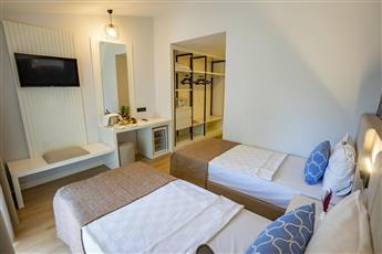 Alder Garden Resort 4*