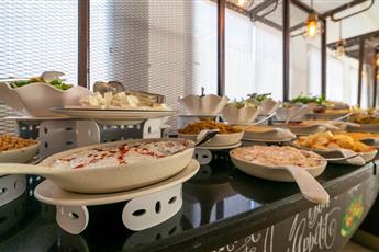 Alder Garden Resort 4*