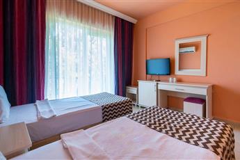 Alder Garden Resort 4*