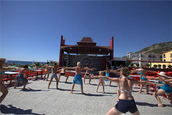 Aleria Belport Beach Hotel