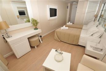 Alesta Yacht Hotel 4*