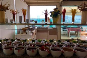 Alesta Yacht Hotel 4*